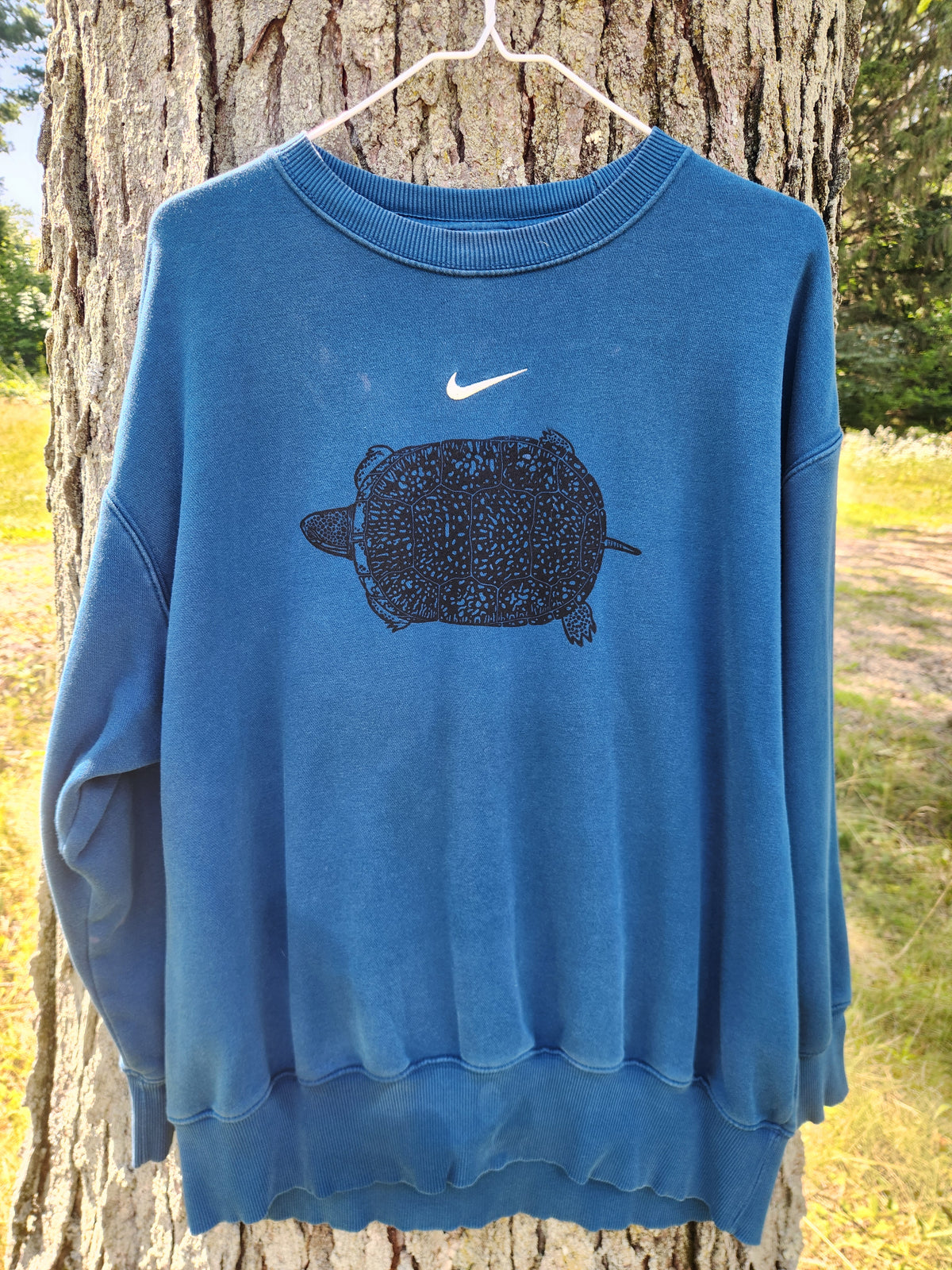 hand printed blandings turtle sweater - upcycled thrifted crewneck - medium
