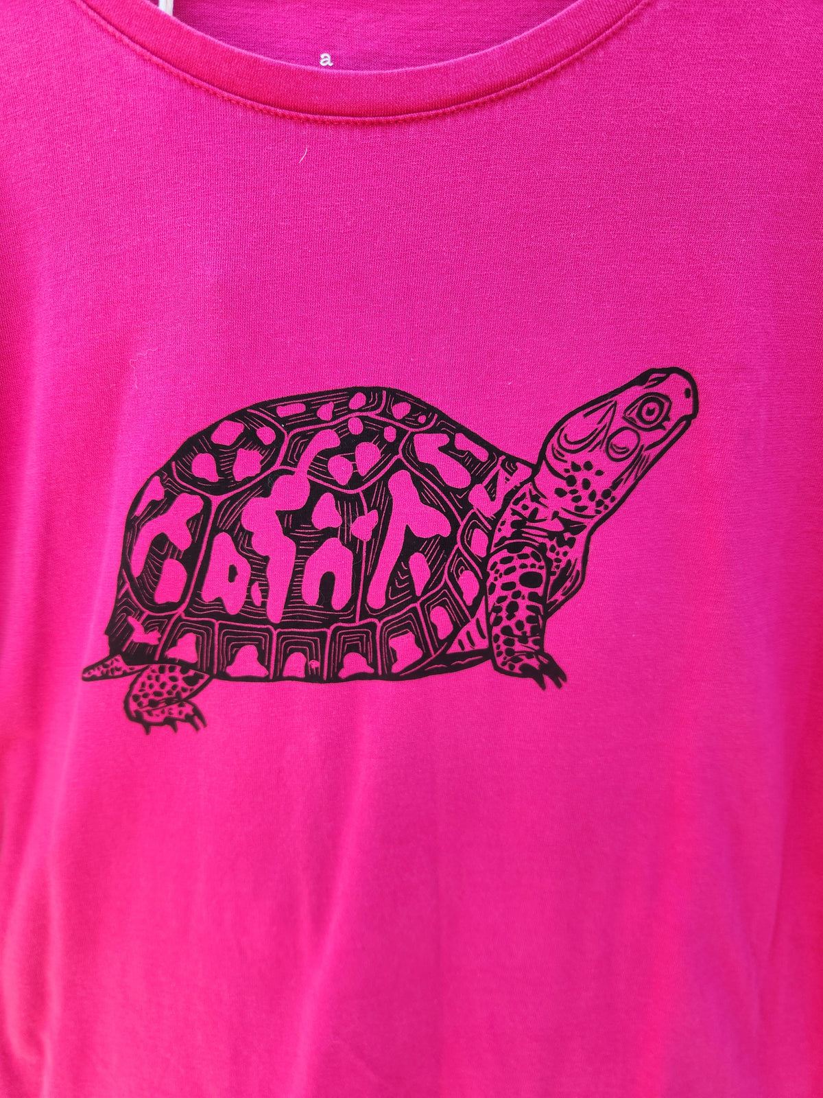 hand printed turtle shirt - upcycled thrifted long sleeve tee - large